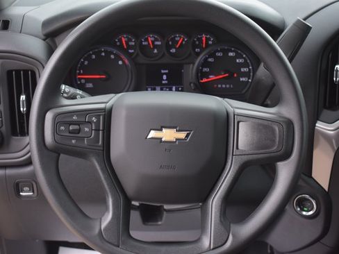 New 2026 Chevrolet Silverado 2500 Custom w/ Custom Value Package AWD/4WD image 23