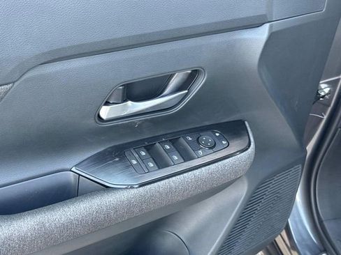 New 2025 Nissan Kicks SV w/ SV Premium Package image 22