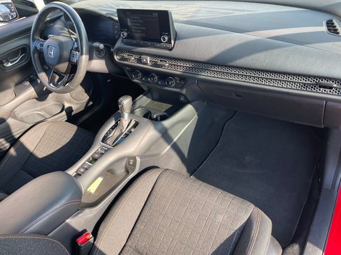 Used 2024 Honda HR-V Sport image 29