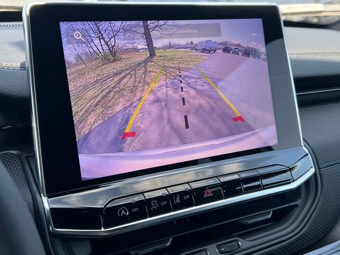 New 2026 Jeep Compass Latitude AWD/4WD image 20