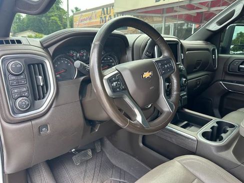 Used 2020 Chevrolet Silverado 3500 LTZ image 9