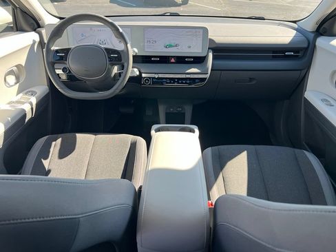 Certified 2024 Hyundai Ioniq 5 SEL AWD/4WD image 11