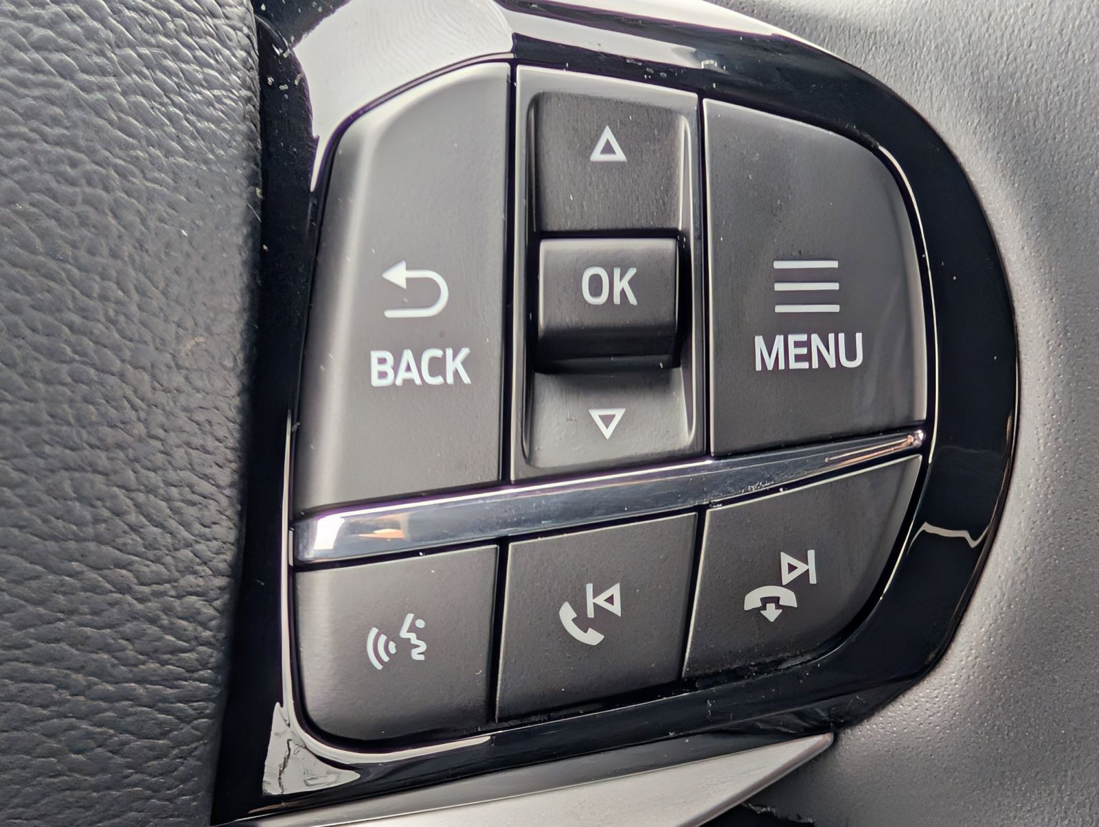 New 2026 Ford Explorer Platinum RWD image 25