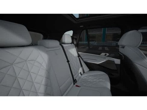 Used 2026 BMW X5 sDrive40i w/ Premium Package RWD image 12