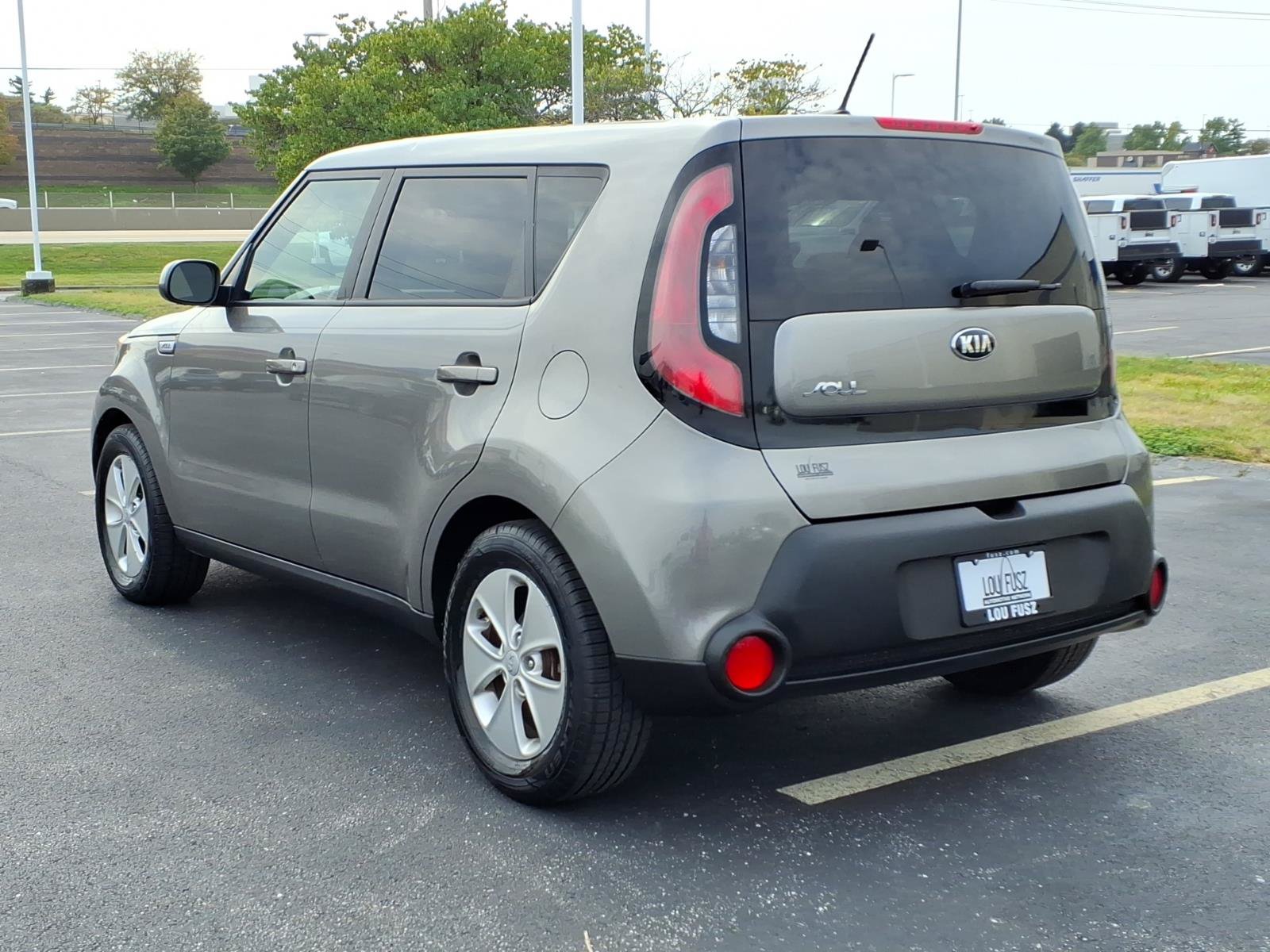 Used 2015 Kia Soul FWD image 5