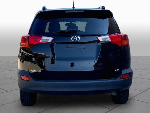 Used 2015 Toyota RAV4 LE FWD image 5