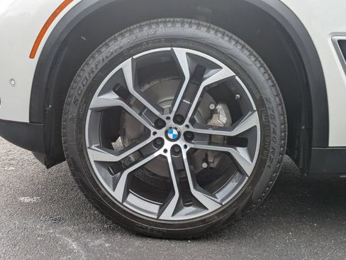 Used 2021 BMW X5 sDrive40i w/ Premium Package 2 RWD image 13