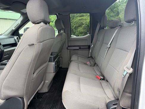 Used 2019 Ford F150 XLT w/ Equipment Group 302A Luxury AWD/4WD image 20