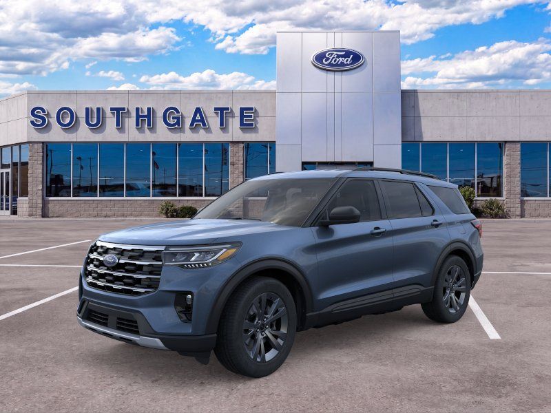 Used 2026 Ford Explorer Active w/ Active Comfort Package AWD/4WD image 1