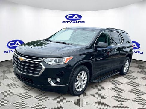 Used 2019 Chevrolet Traverse LT FWD image 9