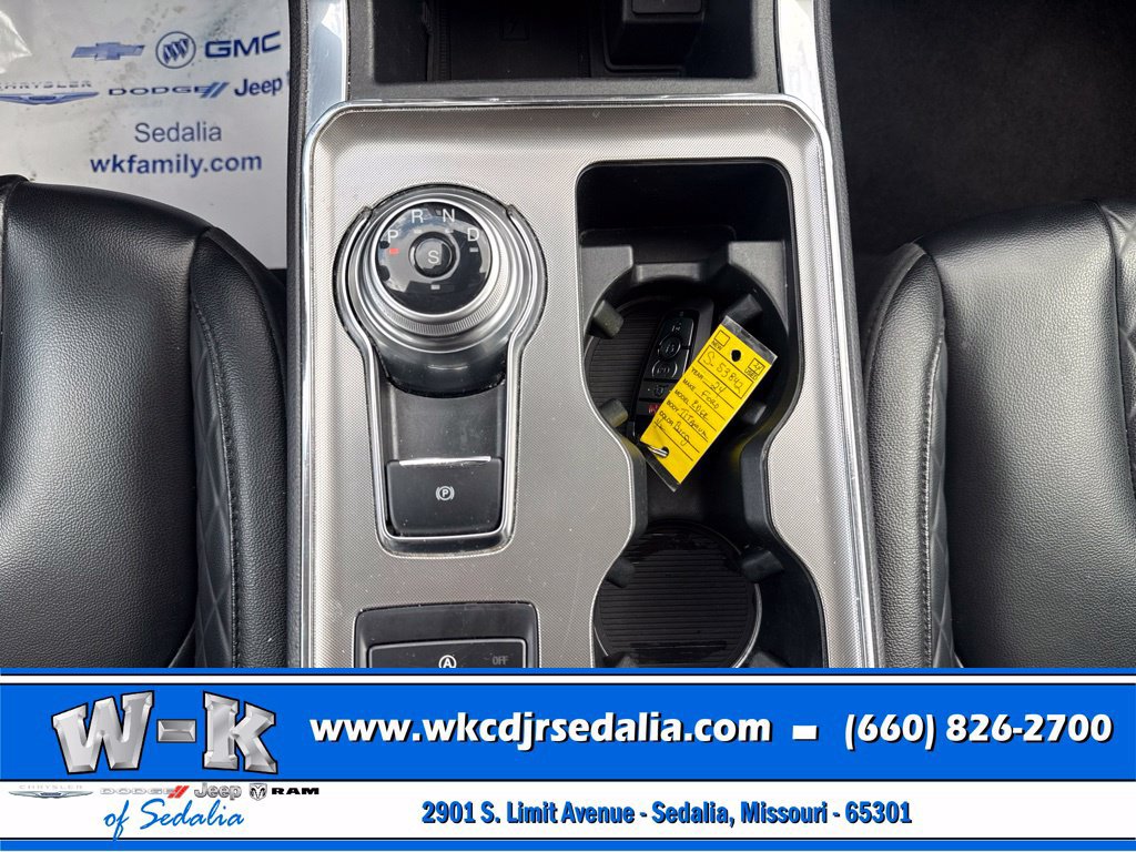 Used 2024 Ford Edge Titanium AWD/4WD image 37