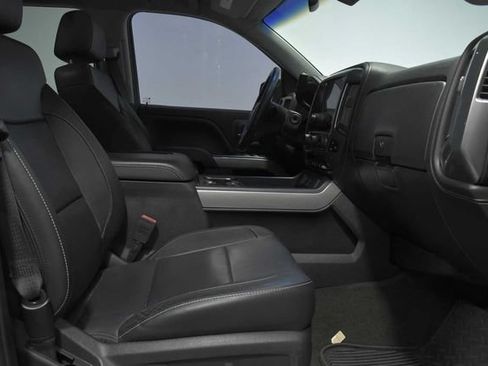 Used 2017 Chevrolet Silverado 1500 LTZ Z71 w/ LTZ Plus Package AWD/4WD image 12