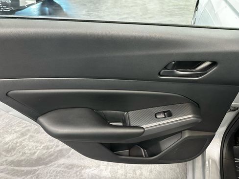 Used 2023 Nissan Altima 2.5 S image 11