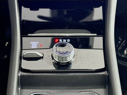 New 2025 Jeep Grand Cherokee Limited w/ Black Appearance Package image 27