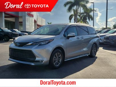 Used 2023 Toyota Sienna XLE