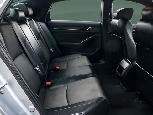 Used 2019 Honda Accord Sport image 13