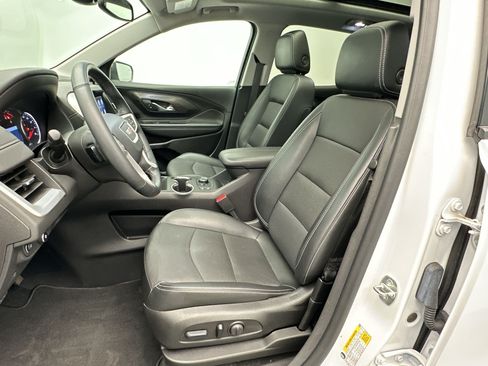 Certified 2024 GMC Terrain SLT AWD/4WD image 5