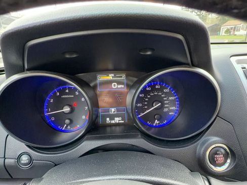 Used 2017 Subaru Outback 2.5i Limited image 8