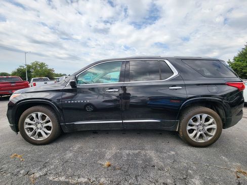 Used 2018 Chevrolet Traverse Premier AWD/4WD image 4