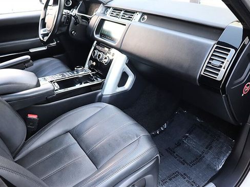 Used 2017 Land Rover Range Rover Supercharged AWD/4WD image 11