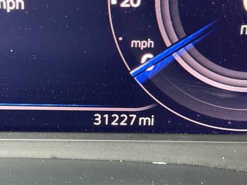 Used 2022 Volkswagen Atlas SE image 19