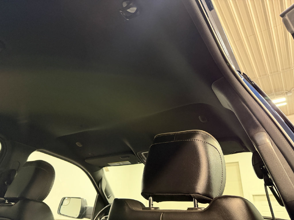 Used 2023 RAM 1500 Laramie AWD/4WD image 17