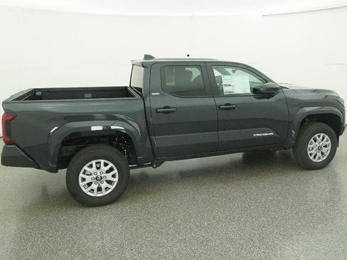 New 2026 Toyota Tacoma SR5 image 10