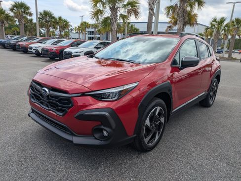 Certified 2025 Subaru Crosstrek 2.5i Limited w/ Popular Package #3A image 8