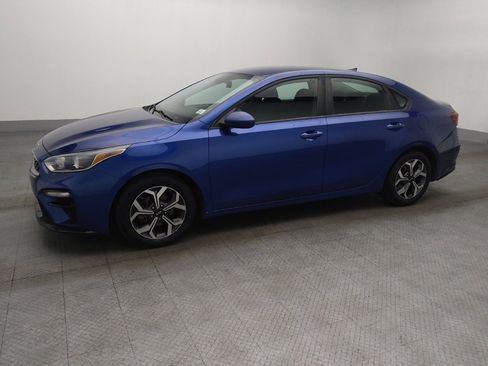 Used 2020 Kia Forte LXS FWD image 2