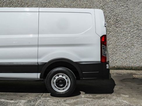 Used 2021 Ford Transit 250 Low Roof image 16