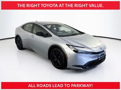 Used 2023 Toyota Prius LE