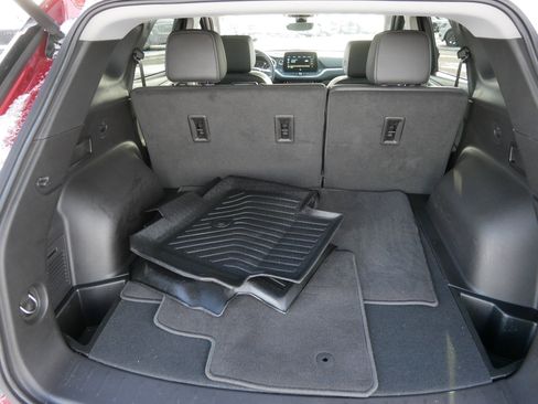 Used 2024 Chevrolet Blazer LT w/ Sound & Technology Package image 18