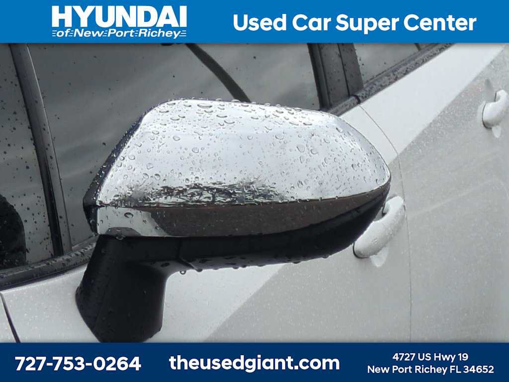 Used 2020 Toyota Corolla LE w/ LE Premium Package FWD image 11