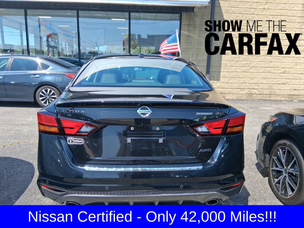 Certified 2022 Nissan Altima 2.5 SR w/ Midnight Edition Package AWD/4WD image 10