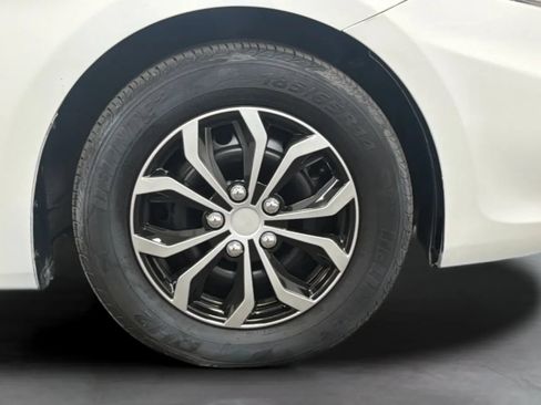 Used 2016 Hyundai Accent SE FWD image 22