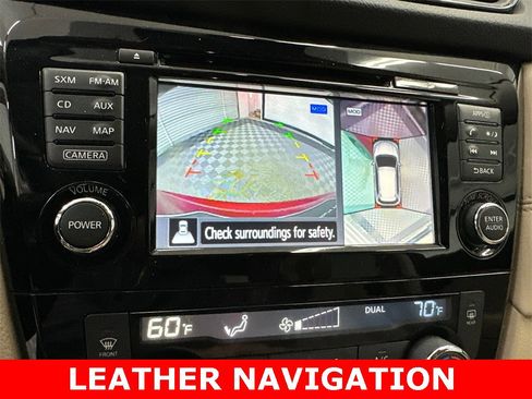 Used 2017 Nissan Rogue SL image 31