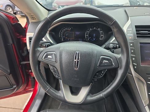 Used 2013 Lincoln MKZ FWD image 14