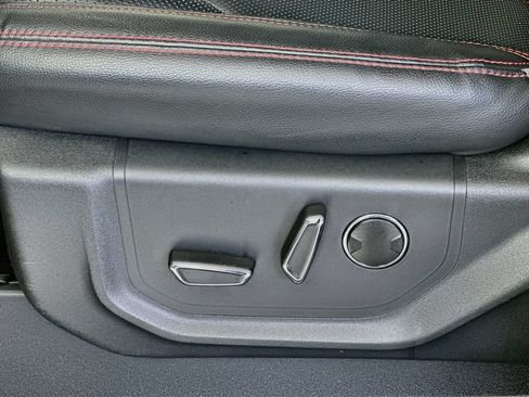 Used 2022 Ford Expedition Limited RWD image 22