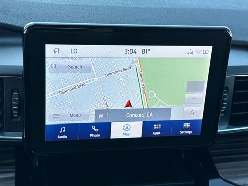 Used 2023 Ford Explorer Limited image 18