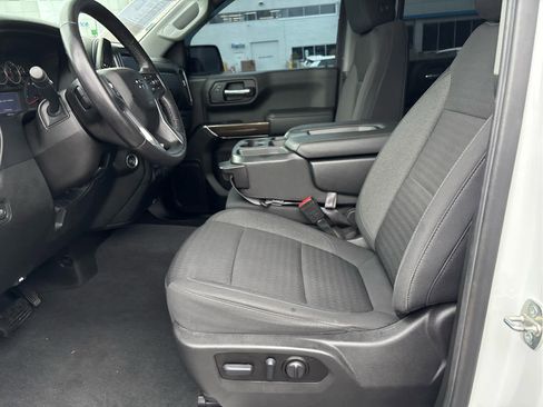 Certified 2022 Chevrolet Silverado 1500 RST image 9