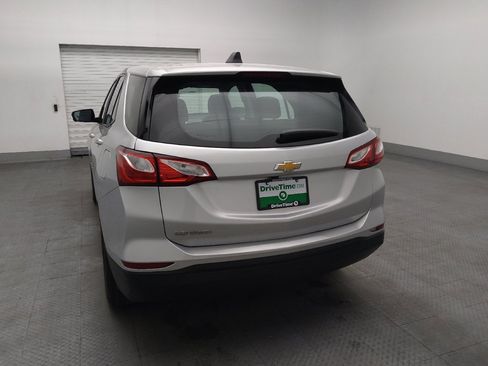 Used 2021 Chevrolet Equinox LS image 6