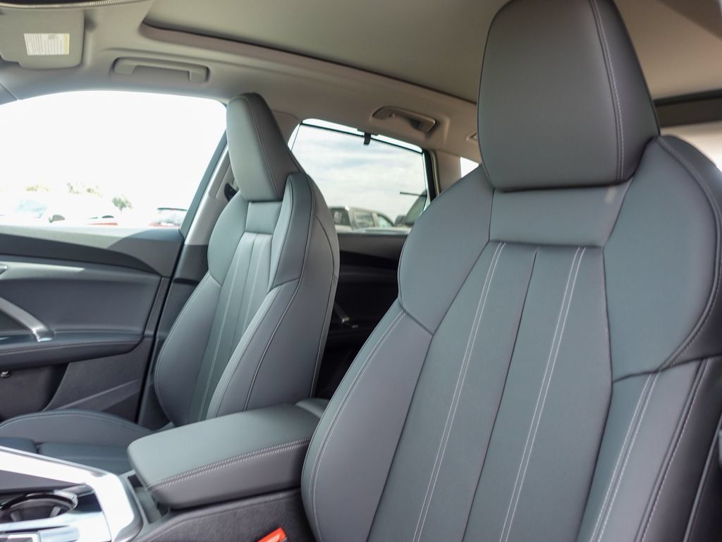New 2026 Audi Q5 Premium Plus AWD/4WD image 22
