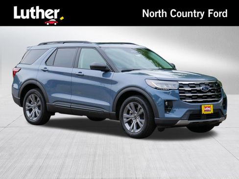 Used 2026 Ford Explorer Active w/ Active Comfort Package AWD/4WD image 1