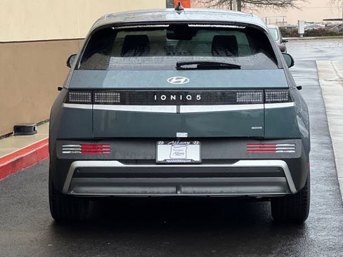 New 2026 Hyundai Ioniq 5 SE image 6