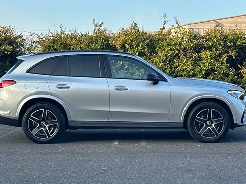 New 2026 Mercedes-Benz GLC 300 4MATIC image 2