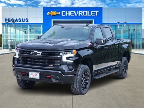 New 2026 Chevrolet Silverado 1500 LT Trail Boss w/ Safety Package AWD/4WD image 2