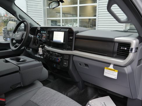 New 2026 Ford F550 XLT w/ XLT Value Package AWD/4WD image 19