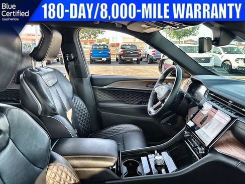 Used 2023 Jeep Grand Cherokee L Summit w/ Advanced Protech Group IV AWD/4WD image 18
