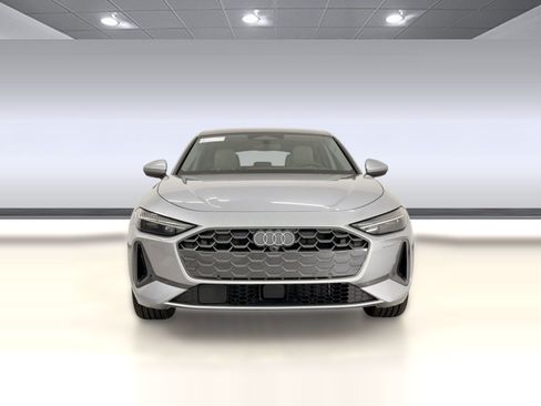 Used 2025 Audi A5 2.0T Premium Plus w/ Premium Plus AWD/4WD image 6