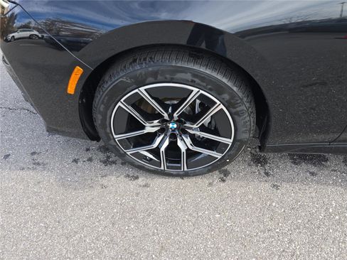 New 2026 BMW 740i xDrive image 11